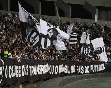 Torcida do Botafogo no clássico contra o Flamengo