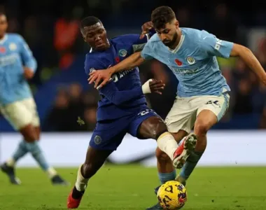 Chelsea e Man City protagonizam um jogaço de oito gols