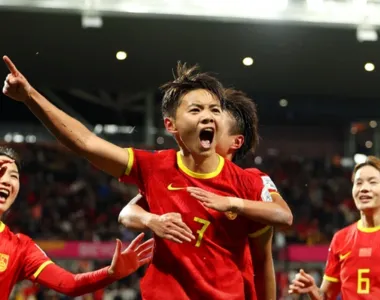 China ganhou com gol de pênalti