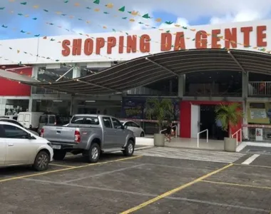 Agente foi assassinado no shopping