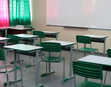 Escola ‘xing ling’ dá a ideia a alunas sobre assédio sexual
