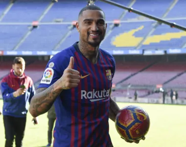 Ganês disse que chamou o argentino de melhor do mundo, traindo sua própria opinião