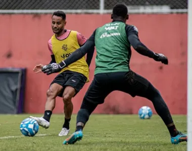 Técnico Léo Condé definiu os 22 jogadores que poderão defender o Rubro-Negro no Castelão