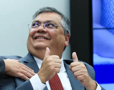Dino desconversa quando o assunto é sua indicação ao STF