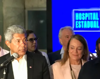 Jerônimo Rodrigues e na inauguração do Hospital 2 de Julho