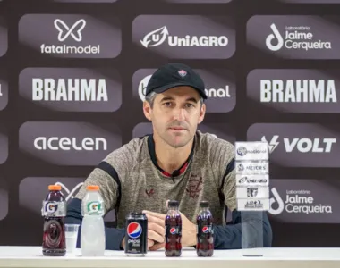 Léo Condé em entrevista