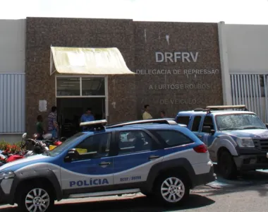 Delegacia de Repressão a Furtos e Roubos de Veículos (DRFRV) segue em investigação do caso