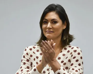 Michelle atribuiu o problema aos “ataques da mídia” durante o período em que o marido era presidente