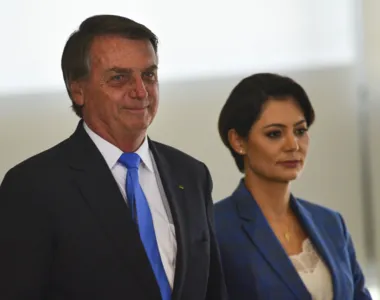 O presidente Jair Bolsonaro e a primeira-dama, Michelle Bolsonaro, participam do lançamento do Canal Educação e do Canal Libras, no Palácio do Planalto.