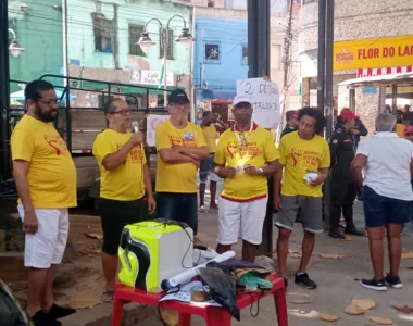 Moradores do 2 de Julho protestam por revitalização do bairro