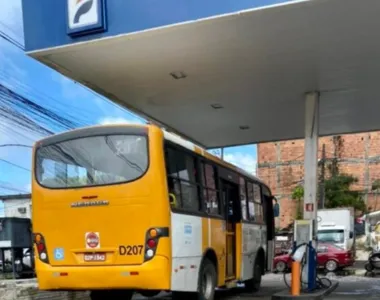 Caso aconteceu por volta das 9h30 em frente a um supermercado da região