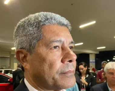Governador adota linha dura para puxar jovens das mãos do crime