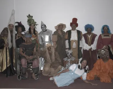 Pacientes do Instituto Bahiano de Reabilitação fazem releitura do clássico  'O Mágico de Oz'