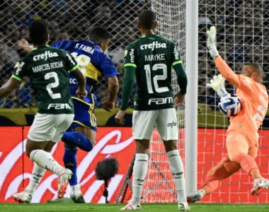 Weverton fez boas defesas e garantiu empate na Argentina