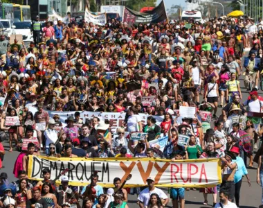 Marcha teve como objetivo central defender o fim da violência contra as mulheres indígenas