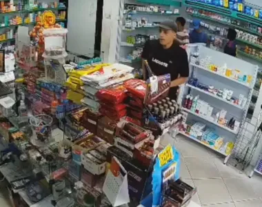 Grupo criminoso fez a limpa em uma farmácia