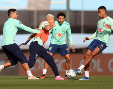 Treino da Seleção Brasileira na segunda (16)