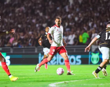 Inter vence o Vasco com mesma equipe que aplicou goleada no Santos