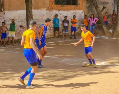 Garotos do projeto 'Mini Craque da Comunidade'