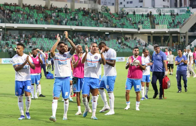 Imagem ilustrativa da imagem Após triunfo épico, Bahia tem menos de 40% de chance de queda