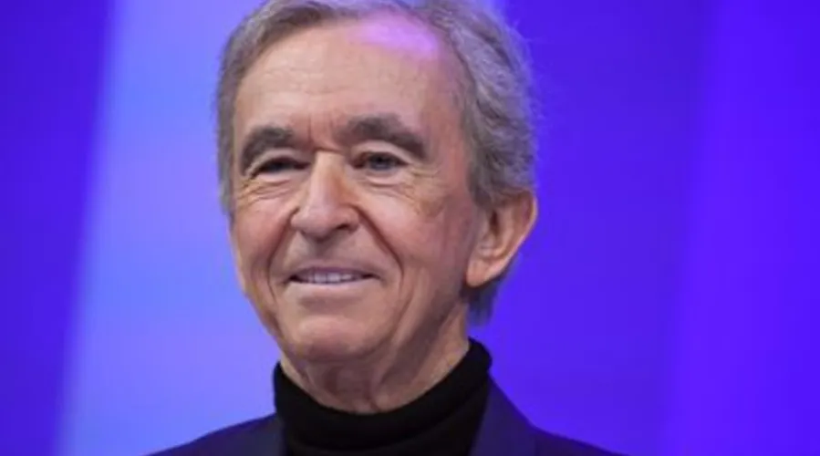 Dono da Louis Vuitton e terceiro mais rico do mundo: conheça Bernard Arnault