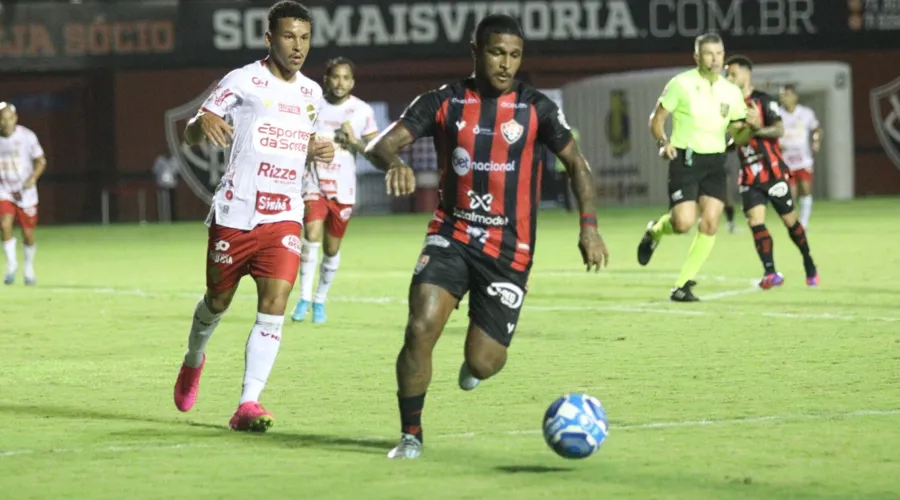 Vitória fica no empate contra o Vila Nova