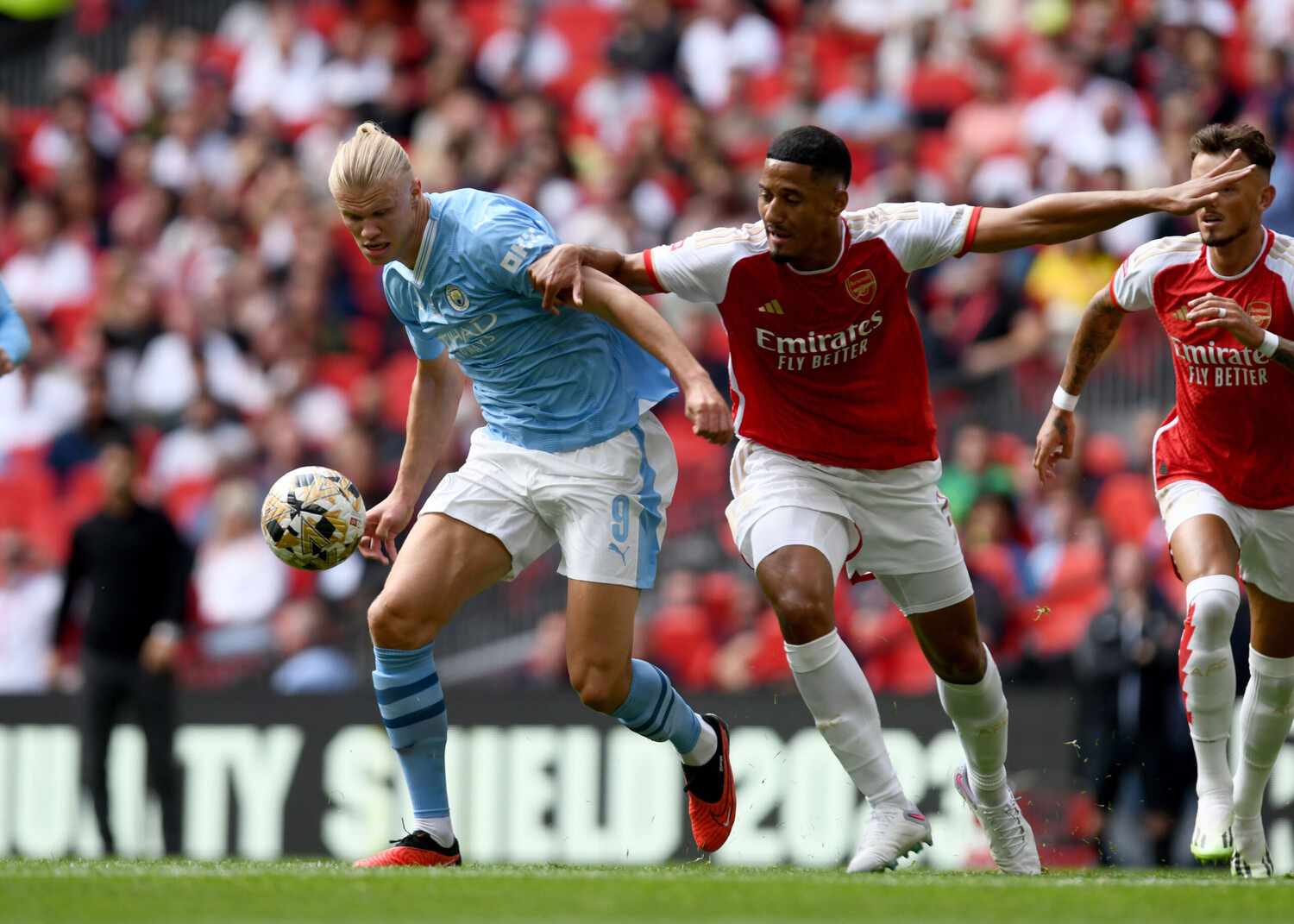 Duelo Eletrizante no Clssico Manchester City x Arsenal