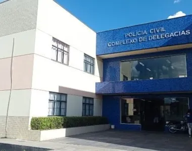 detida foi conduzida ao Complexo de Delegacias
