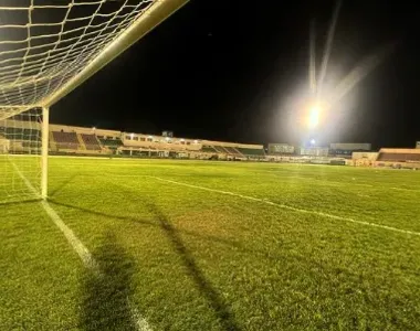 Estádio Adauto Moraes, palco do duelo entre Juazeirense e Vitória, pela Copa do Nordeste