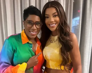 Ivy McGregor foi recebida por Ludmilla na mansão dela antes de ir ao show