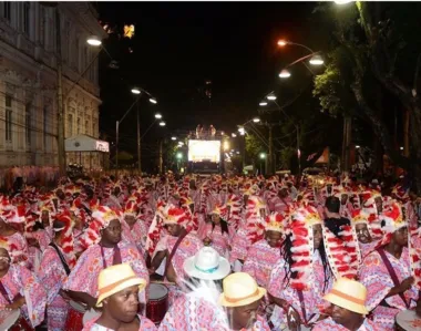 Apaxes do Tororó desfilará no domingo (11 de fevereiro)