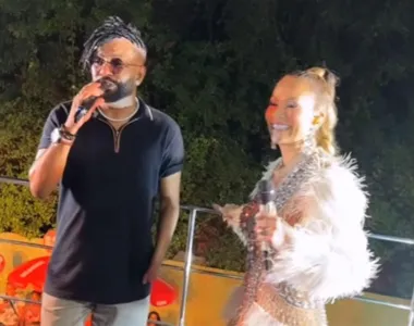 Silvanno com Solange em trio elétrico na Barra