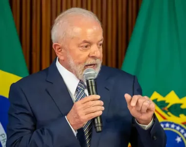 Petista tenta estreitar laços com parlamentares