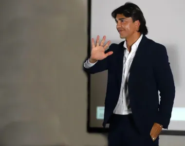 Marcelo Moreno anuncia aposentadoria da seleção da Bolívia