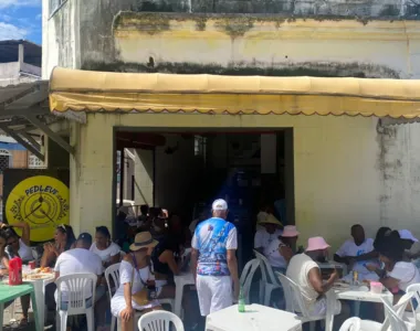 Comerciante comemora movimento no restaurante durante Lavagem do Bonfim