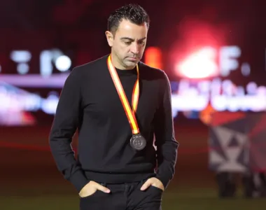 Xavi se desculpou com os torcedores após goleada sofrida para o Real Madrid