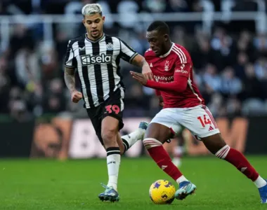 Bruno Guimarães na derrota do Newcastle sobre o Nottingham Forest