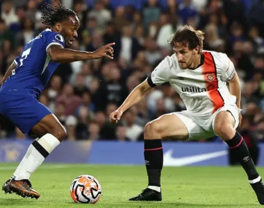 Luton Town no confronto diante do Chelsea