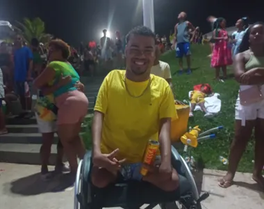 Folião curte Carnaval na Boca do Rio