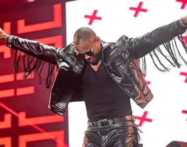 Zona de Perigo bombou na voz de Léo Santana