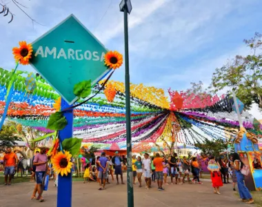 Praça do Bosque tem atrações durante o dia e à noite