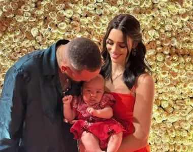 Neymar Jr e Bruna Biancardi aproveitam o primeiro Natal da filha, Mavie