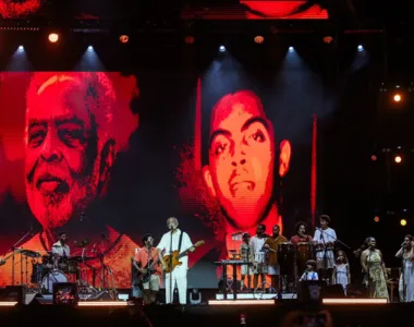 Família Gil no palco da Arena Daniela Mercury