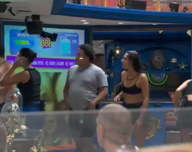 Motorista de aplicativo estava dormindo e não percebeu aviso