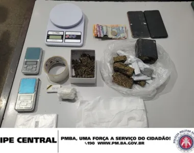 PM apreende drogas em Tanhaçu