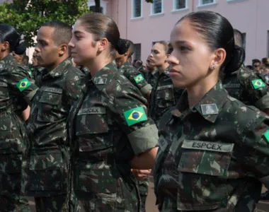 Exército quer barrar presença feminina em funções como Infantaria e Cavalaria