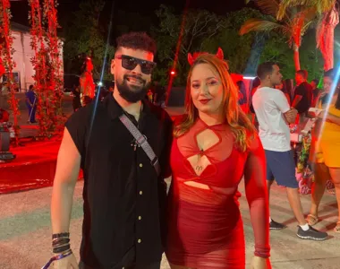 Isabela Lima e Matheus Pacheco no Baile da Santinha