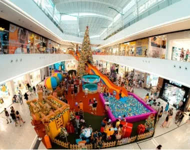 Shoppings, comércios e transportes farão esquema especial de feriado