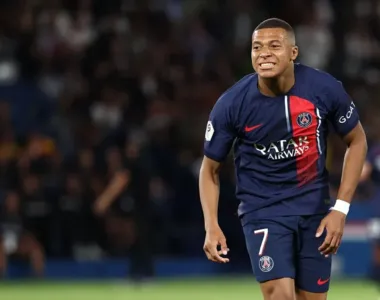 Mbappé em ação pelo PSG