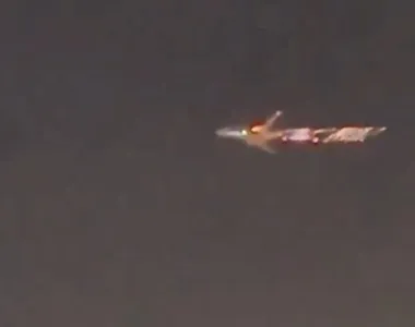 O flagrante do avião aconteceu durante o período da noite no aeroporto de Miami
